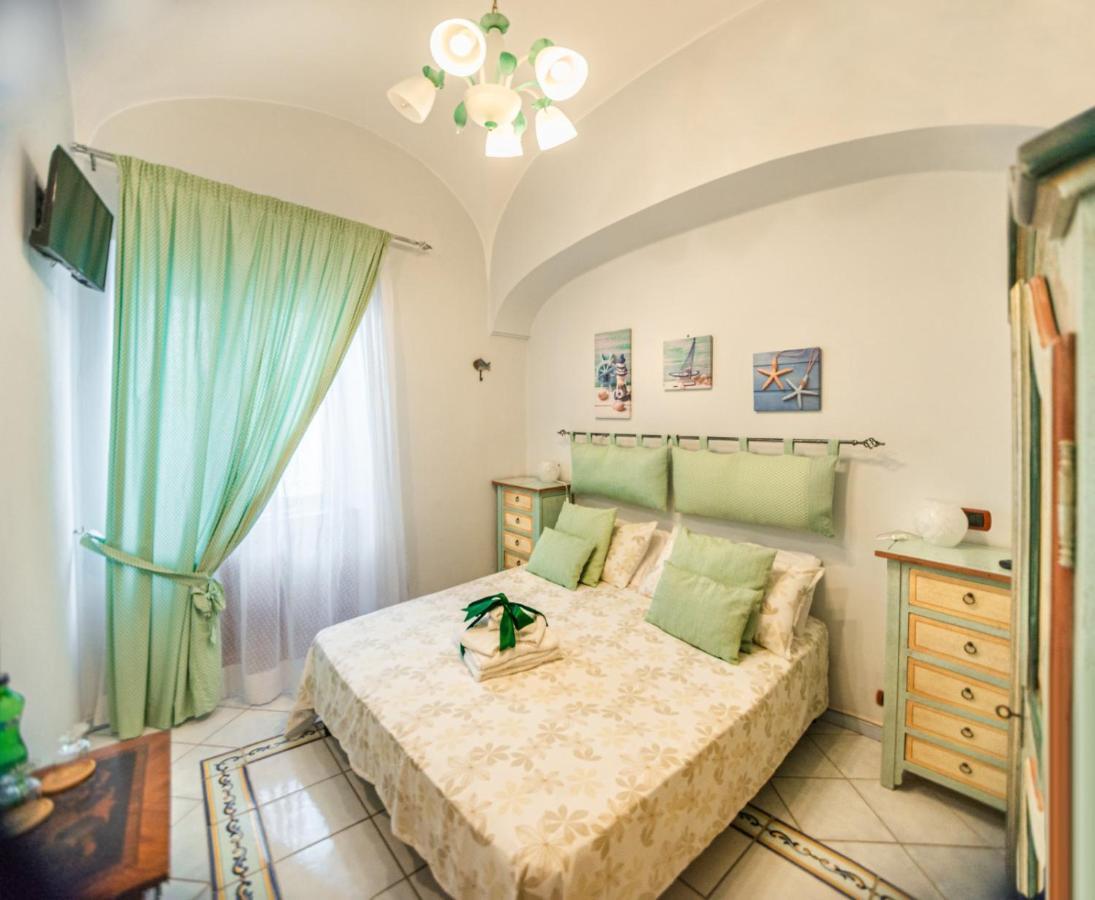 La Finestra Sul Mare Bed & Breakfast Ischia Luaran gambar