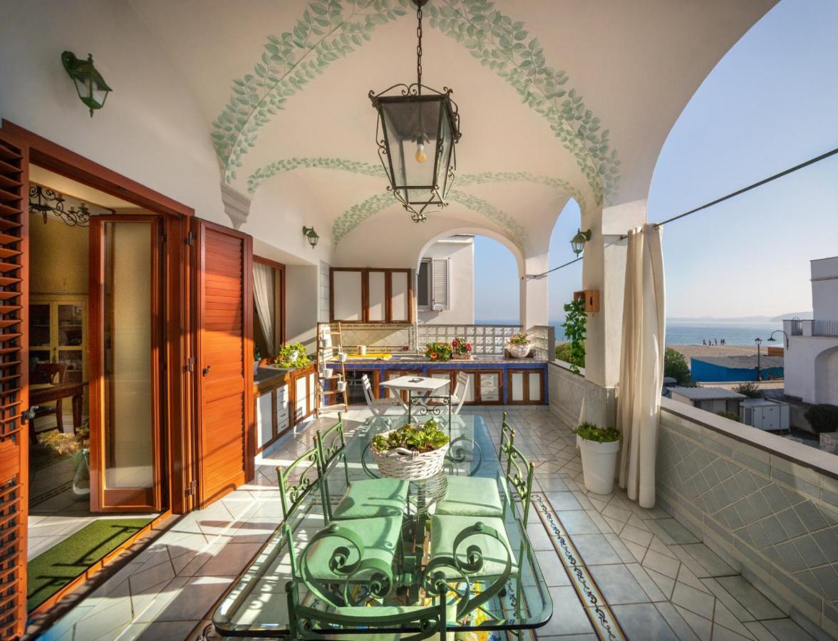 La Finestra Sul Mare Bed & Breakfast Ischia Luaran gambar