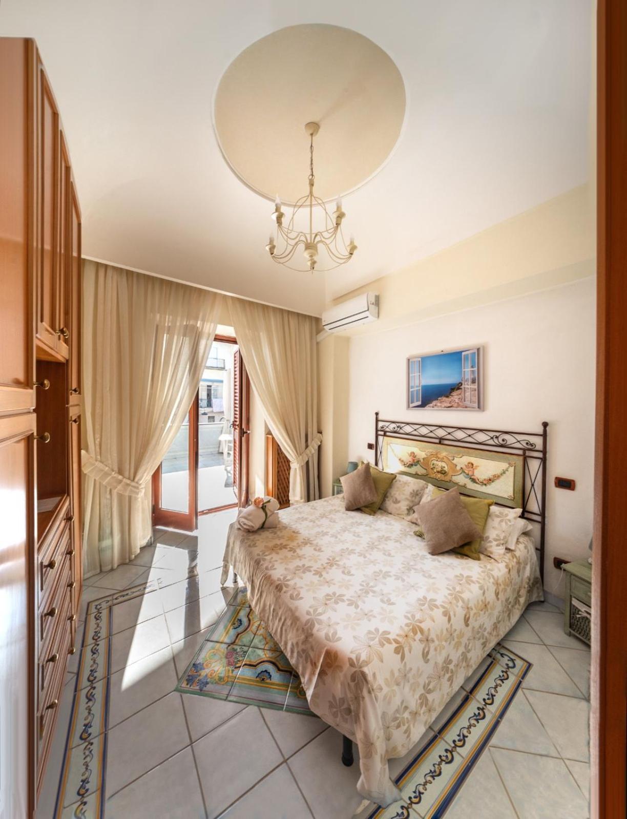La Finestra Sul Mare Bed & Breakfast Ischia Luaran gambar